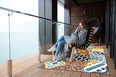 Dywan na taras zewnętrzny Mieszanka kolorowych wzorów