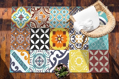 Nowoczesny dywan tarasowy Mix kolorowych wzorów
